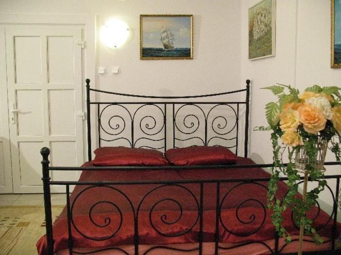 Piaseczno Willa Staropolska Экстерьер фото